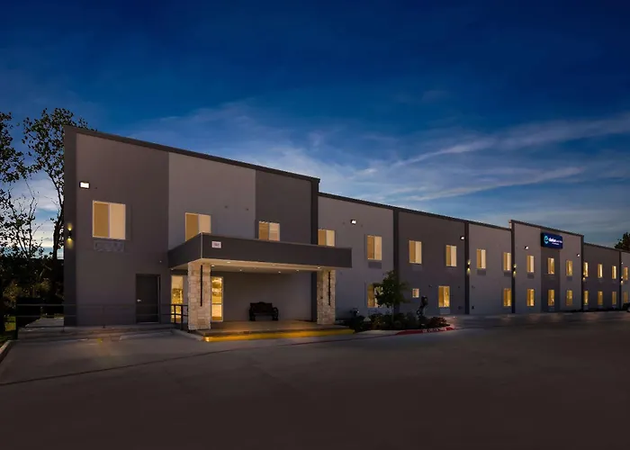 Clarion Pointe Worth East - Arlington Hotel Fort Worth