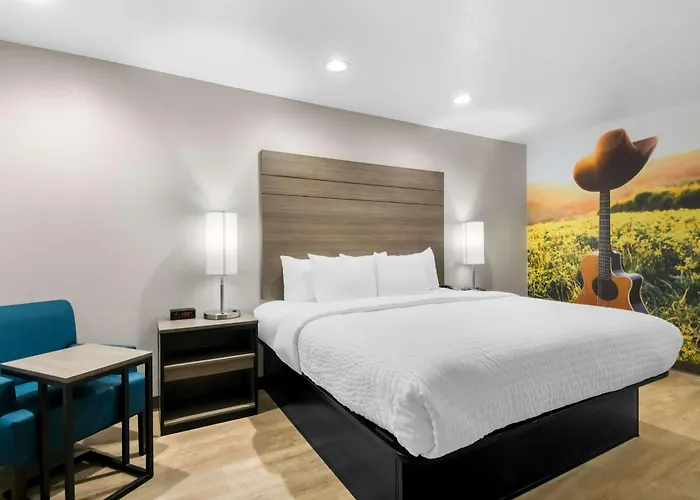Clarion Pointe Worth East - Arlington 4* Fort Worth