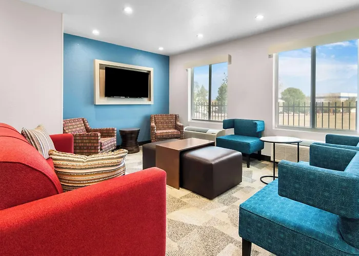 Clarion Pointe Worth East - Arlington 4*